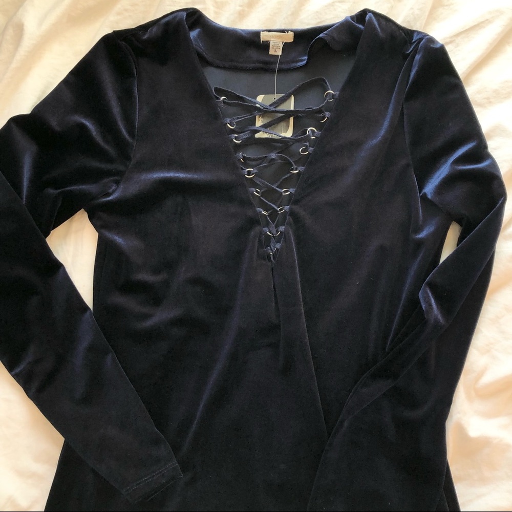 NWT Urban Outfitters L Large velvet dress cross over long sleeve going out party
